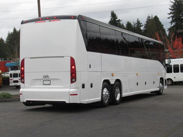 2013 MCI J4500 56 Passenger ADA Coach - C66303 - Image 4