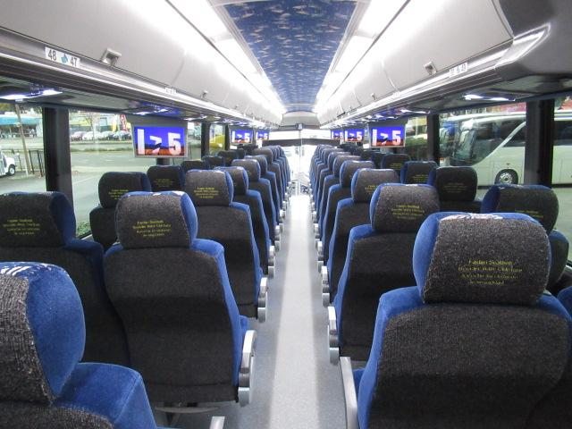2013 MCI J4500 56 Passenger ADA Coach - C66303 - Image 8