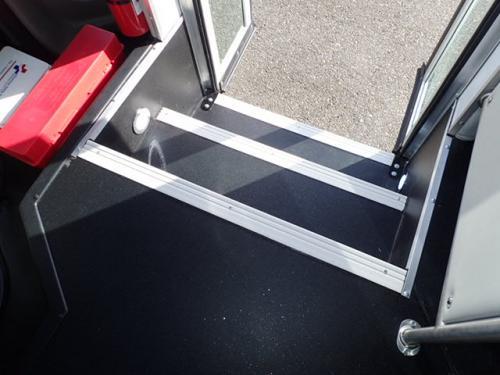 2018 Ford Starcraft Allstar 12 Passenger + 2 Wheelchairs Shuttle Bus - S18091 - Image 9