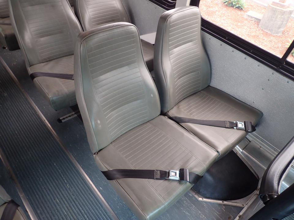 2006 Bluebird All American 36 Passenger ADA Commercial Bus - B37370 - Image 9