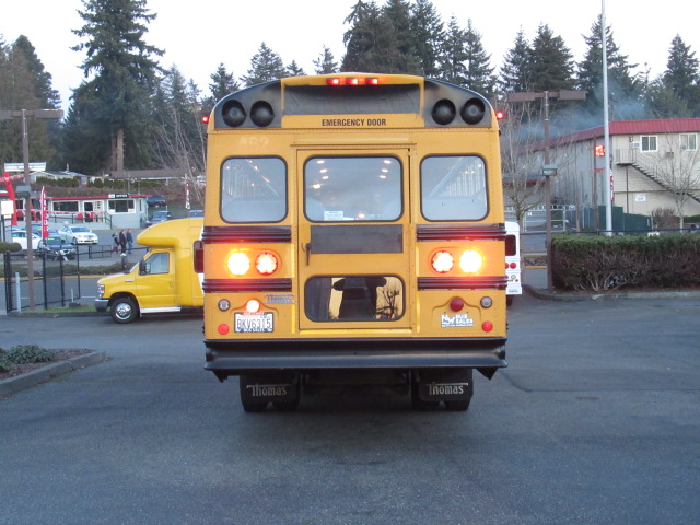 2001 Thomas FE MVP 84 Passenger School Bus - B97709 - Image 11