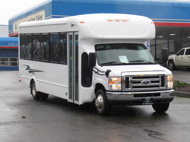 2019 Ford Starcraft MVP Executive 28 Passenger - S02423