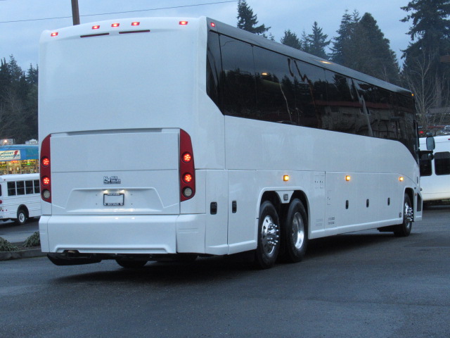 2014 MCI J4500 56 Passenger Motorcoach - C66732 - Image 4