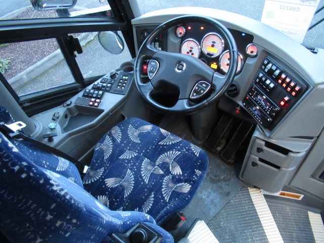 2014 MCI J4500 56 Passenger Motorcoach - C66732 - Image 5