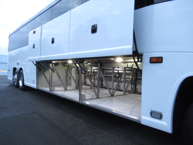 2014 MCI J4500 56 Passenger Motorcoach - C66732 - Image 10
