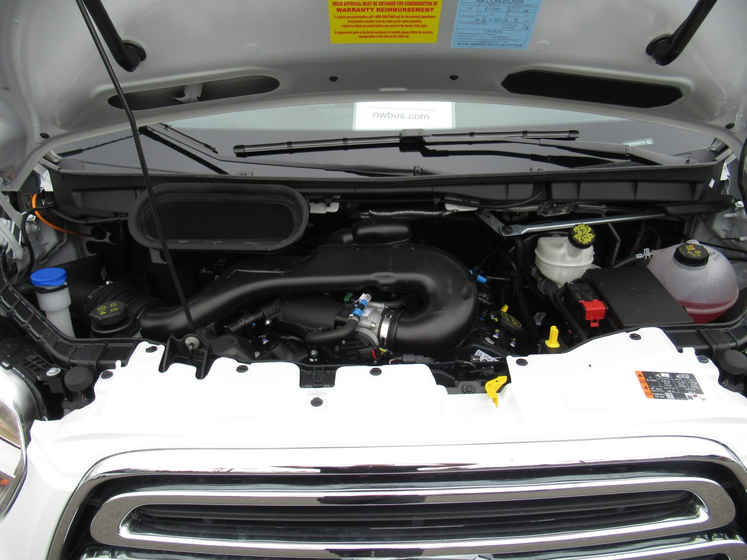 2019 Ford Starcraft Starlite 8 Passenger + 2 Wheelchairs Shuttle Bus - S31739 - Image 12