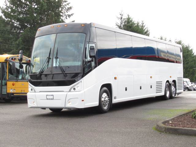 2013 MCI J4500 56 Passenger Motorcoach - C66376 - Image 2