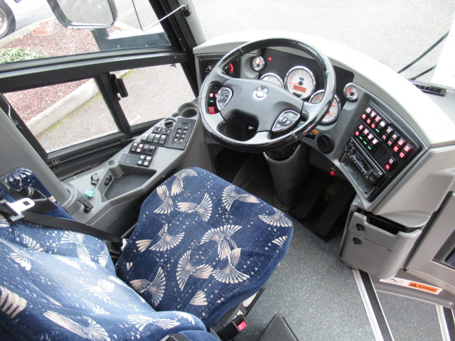 2013 MCI J4500 56 Passenger Motorcoach - C66376 - Image 5