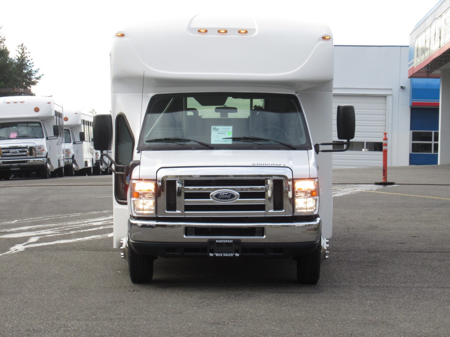 2014 Ford Starcraft Allstar 14 Passenger ADA Shuttle Bus - S46522 - Image 12