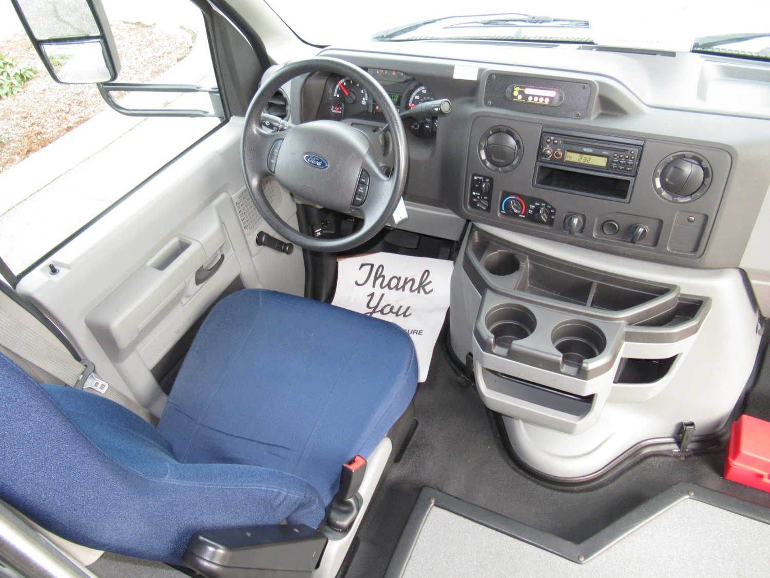 2014 Ford Starcraft Allstar 14 Passenger ADA Shuttle Bus - S46522 - Image 5