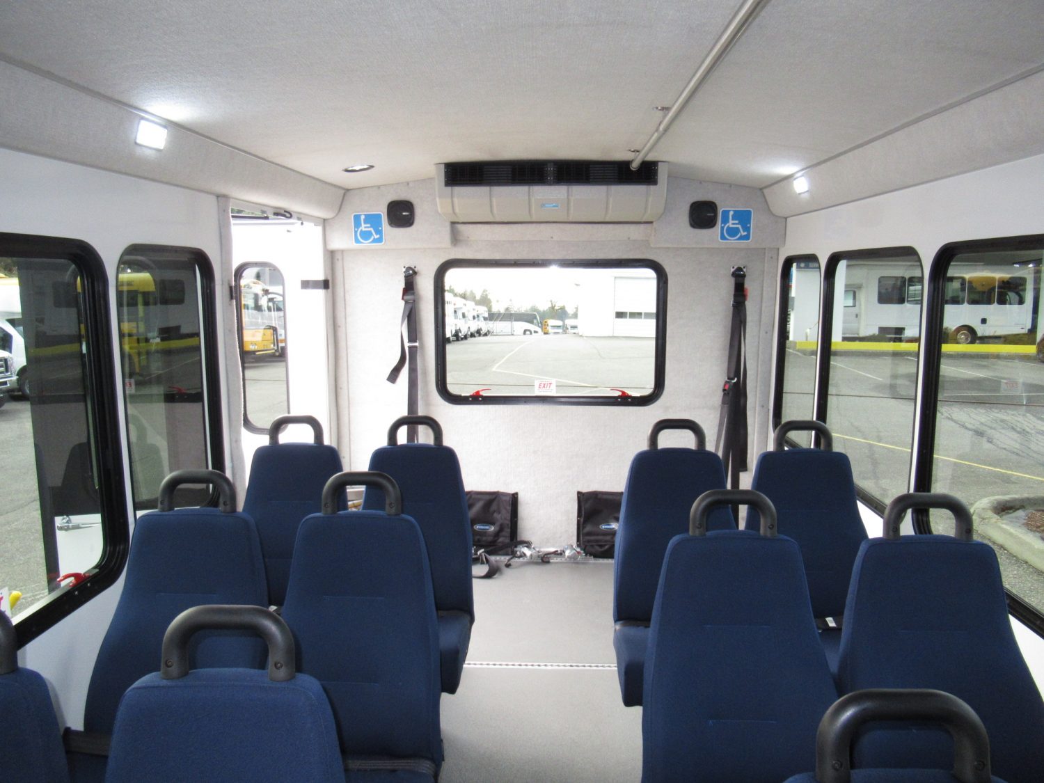 2014 Ford Starcraft Allstar 14 Passenger ADA Shuttle Bus - S46522 - Image 6