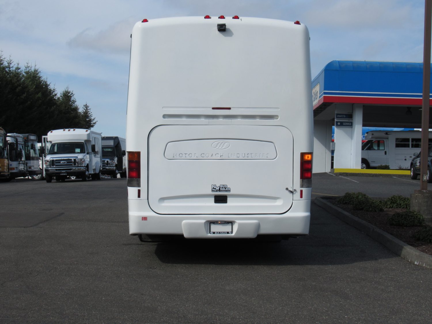 2003 MCI F3500 36 Passenger Coach Bus - C90142 - Image 11