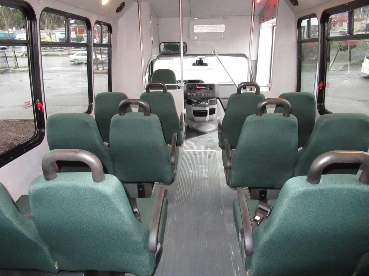 2011 Ford Elkhart 12 Passenger + 2 Wheelchair Shuttle Bus - S07189 - Image 8