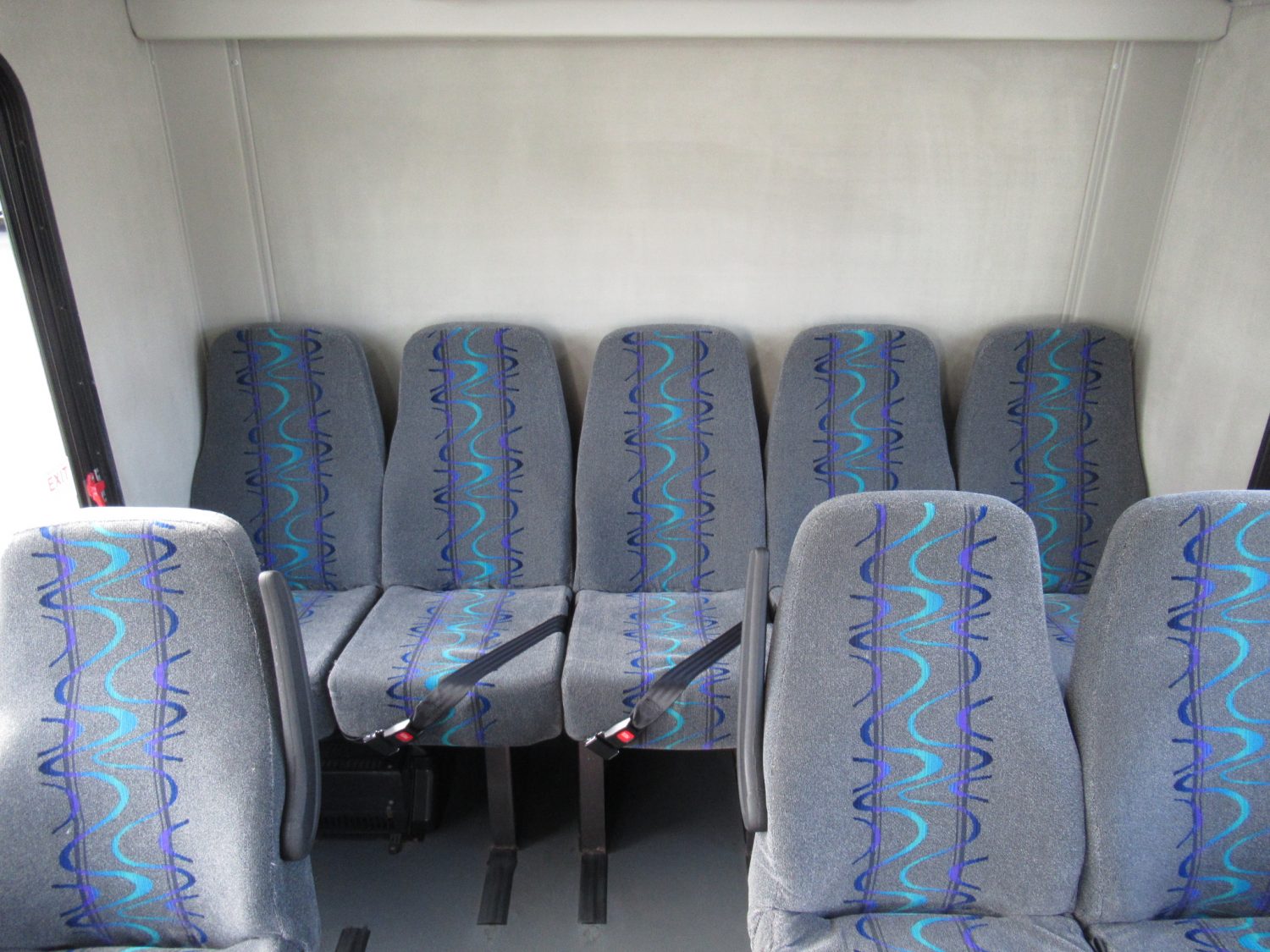 2015 Ford Goshen 14 Passenger + Rear Luggage Shuttle Bus - S27831 - Image 7