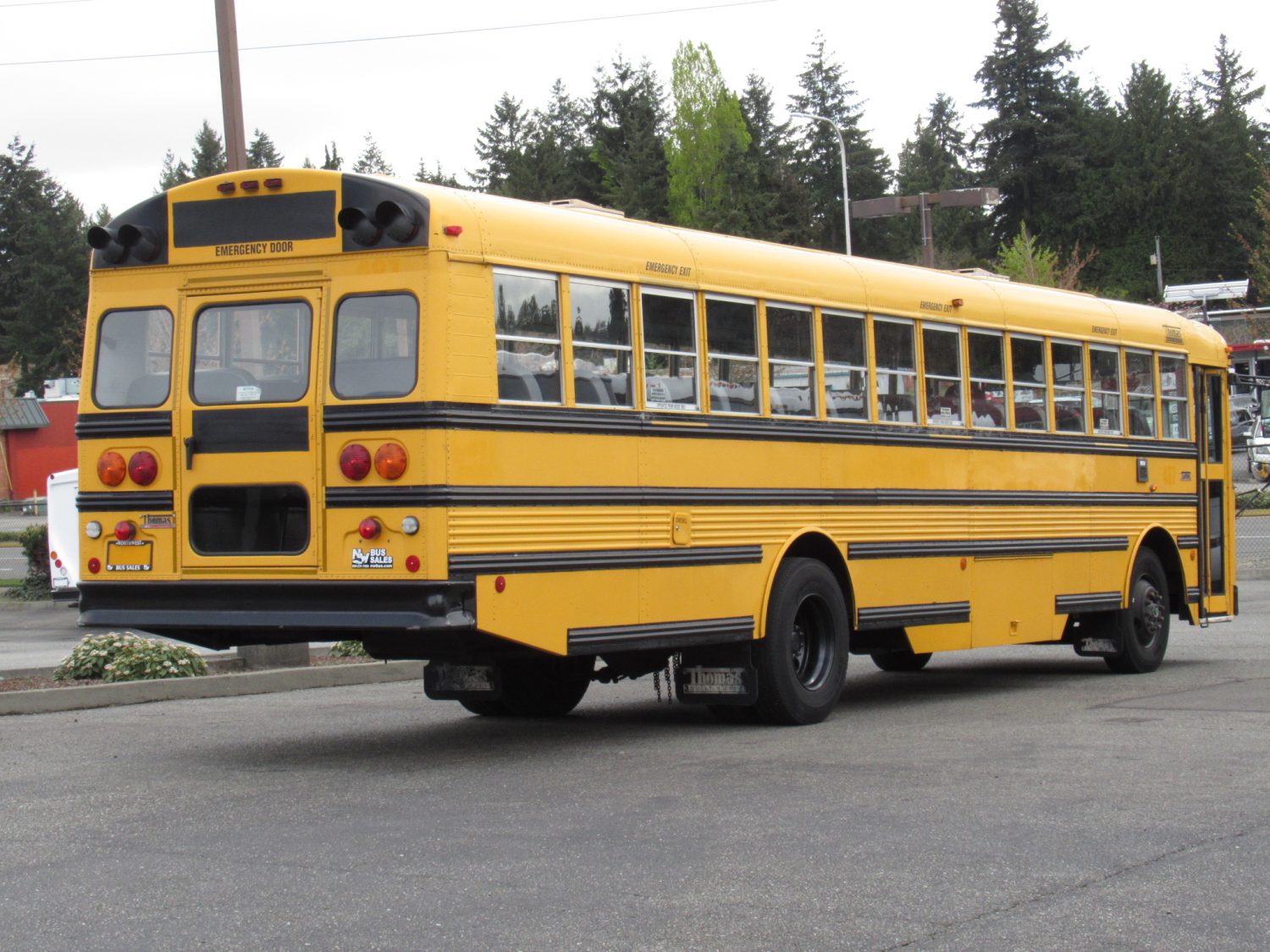2002 Thomas Saf-T-Liner 84 Passenger School Bus - B22459 - Image 3