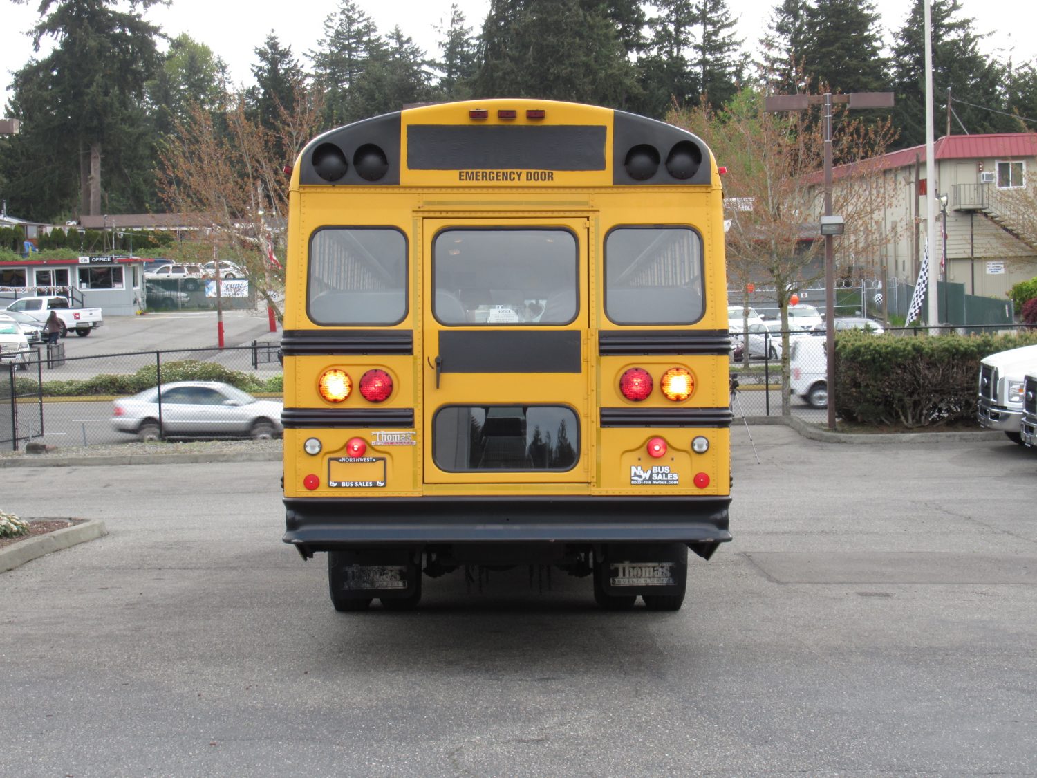 2002 Thomas Saf-T-Liner 84 Passenger School Bus - B22459 - Image 11