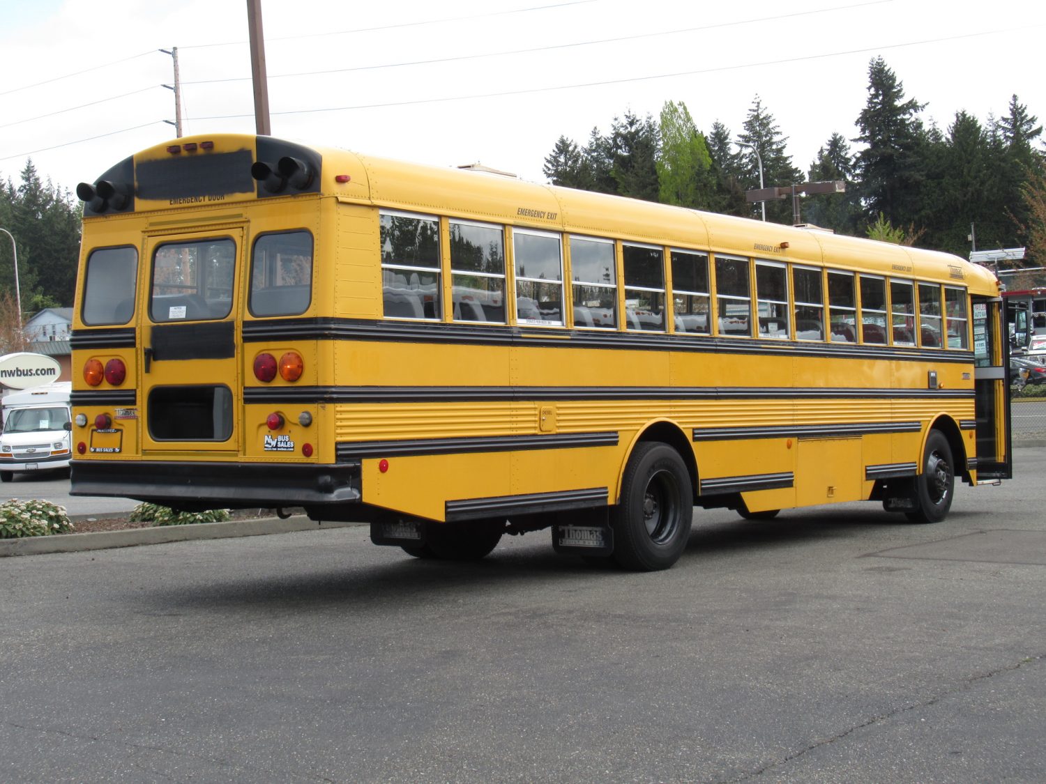 2003 Thomas Saf-T-Liner 84 Passenger School Bus - B22460 - Image 3