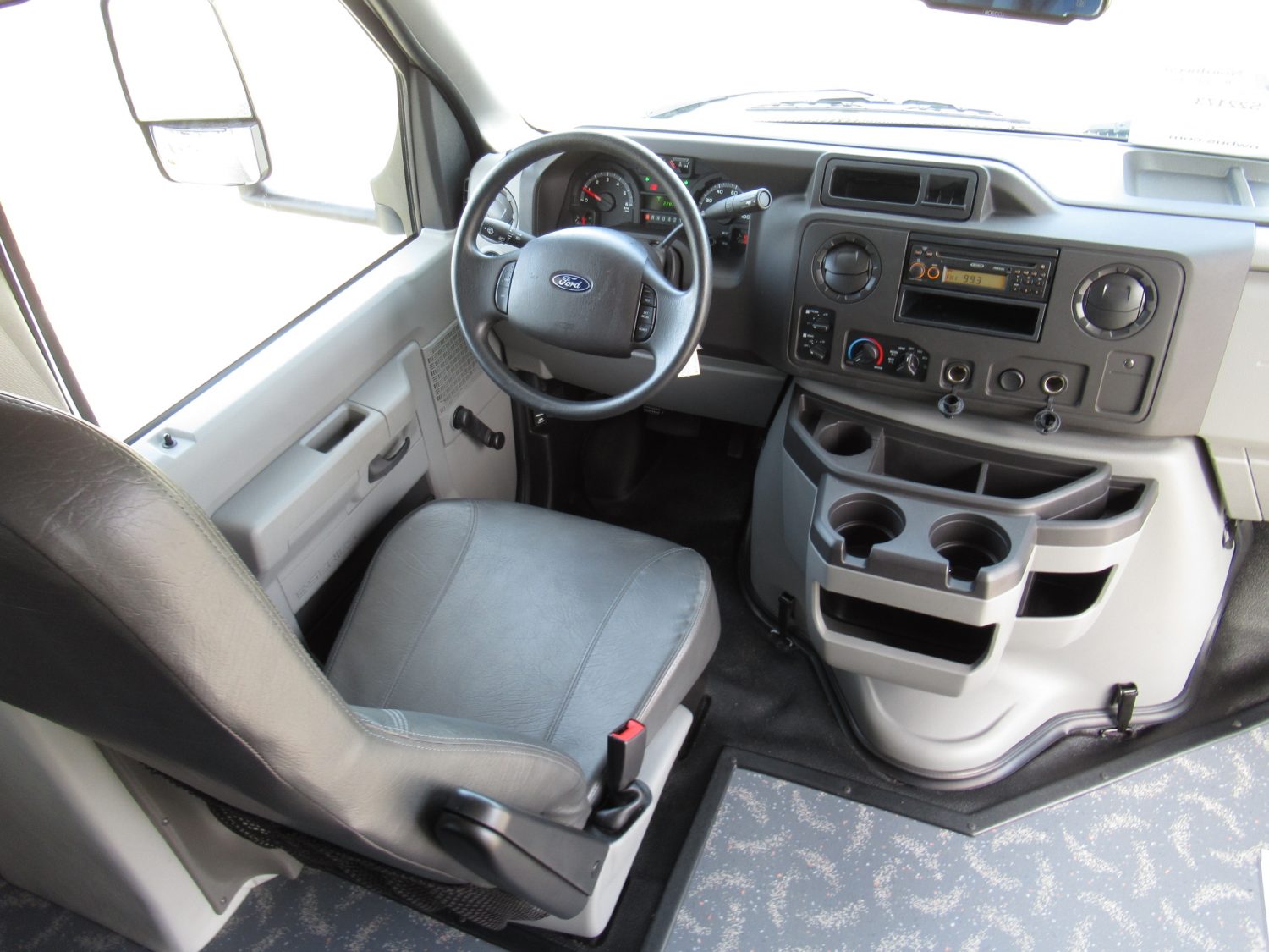 2019 Allstar MVP 24 Passenger w/ Rear Luggage - S22173 - Image 9