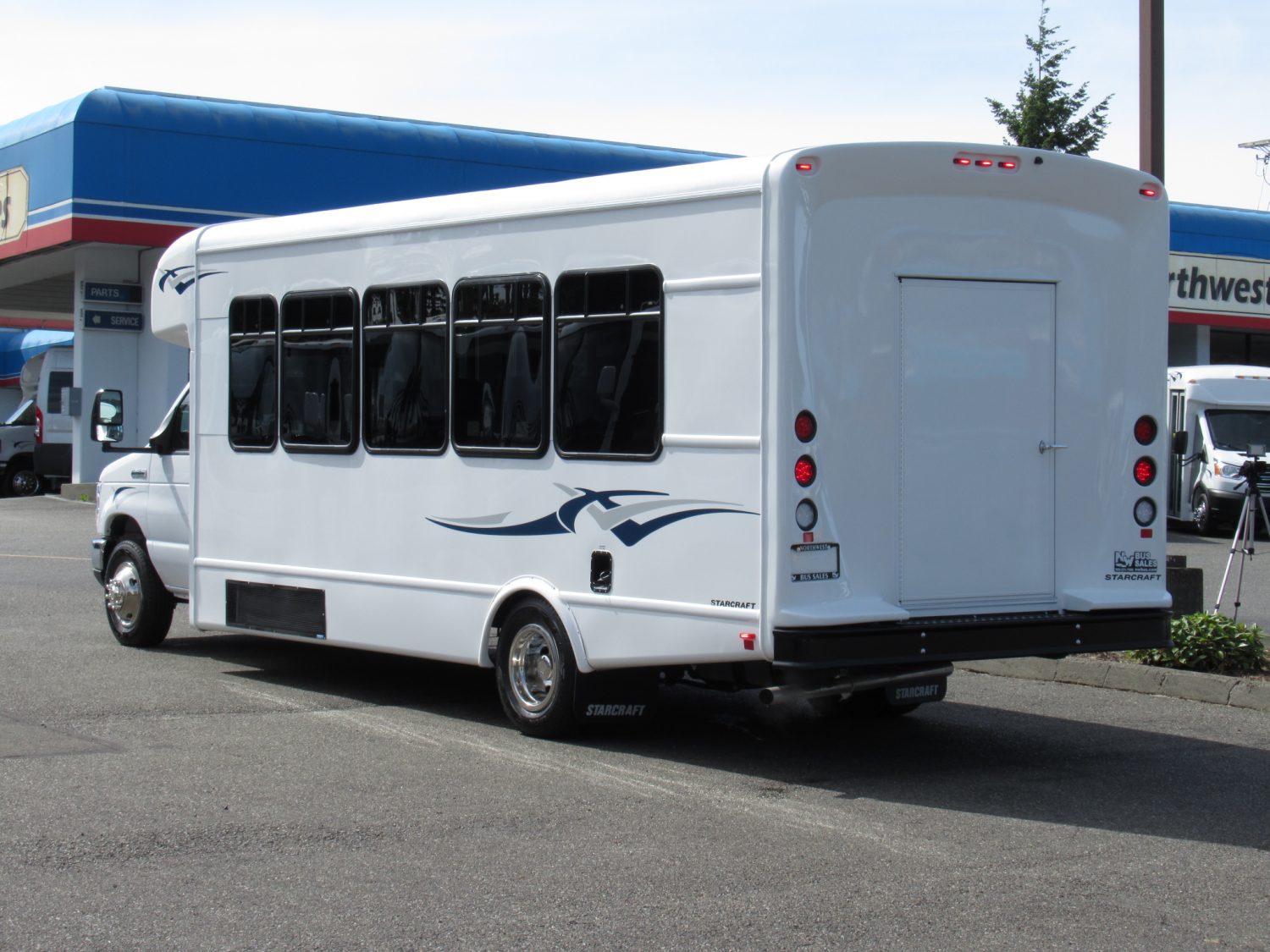 2019 Allstar MVP 24 Passenger w/ Rear Luggage - S22173 - Image 4
