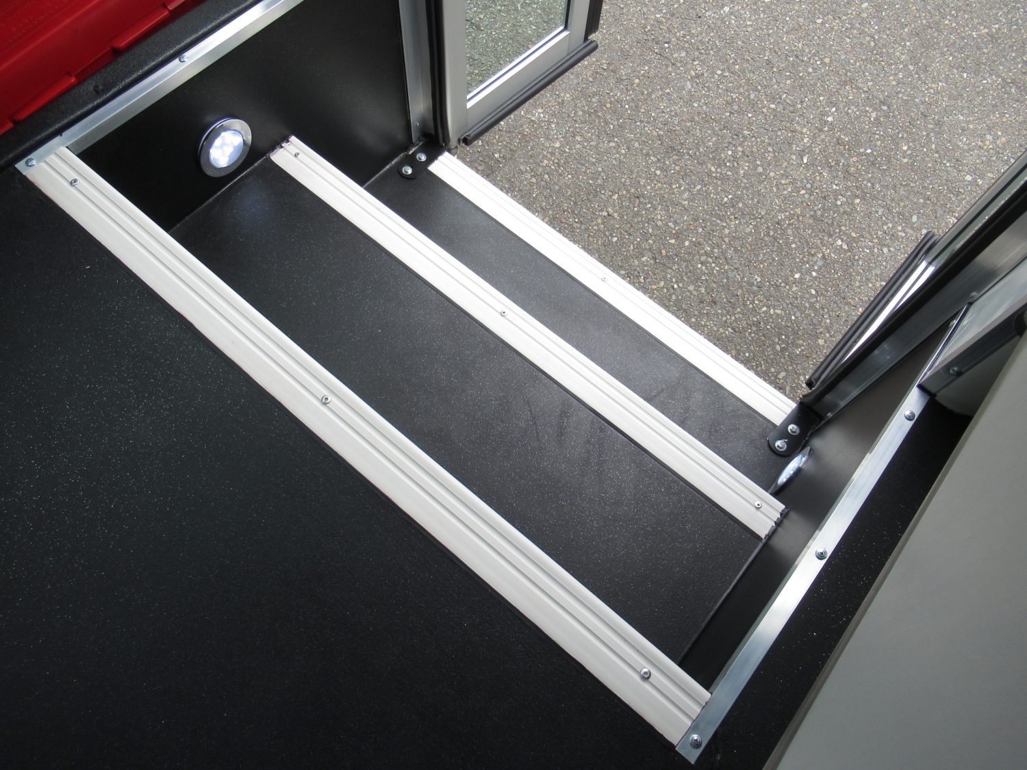 2024 Ford Starcraft Allstar 12 Passenger + 2 Wheelchairs Shuttle Bus - S40079 - Image 10