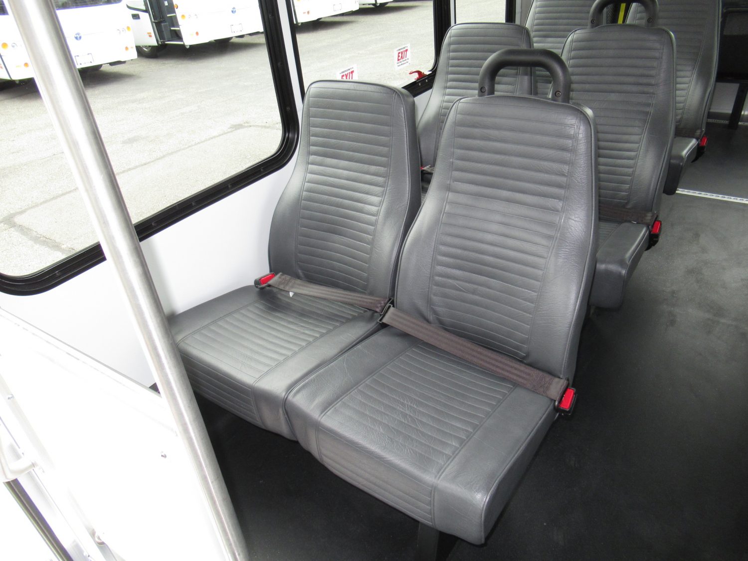 2024 Ford Starcraft Allstar 12 Passenger + 2 Wheelchairs Shuttle Bus - S40079 - Image 9