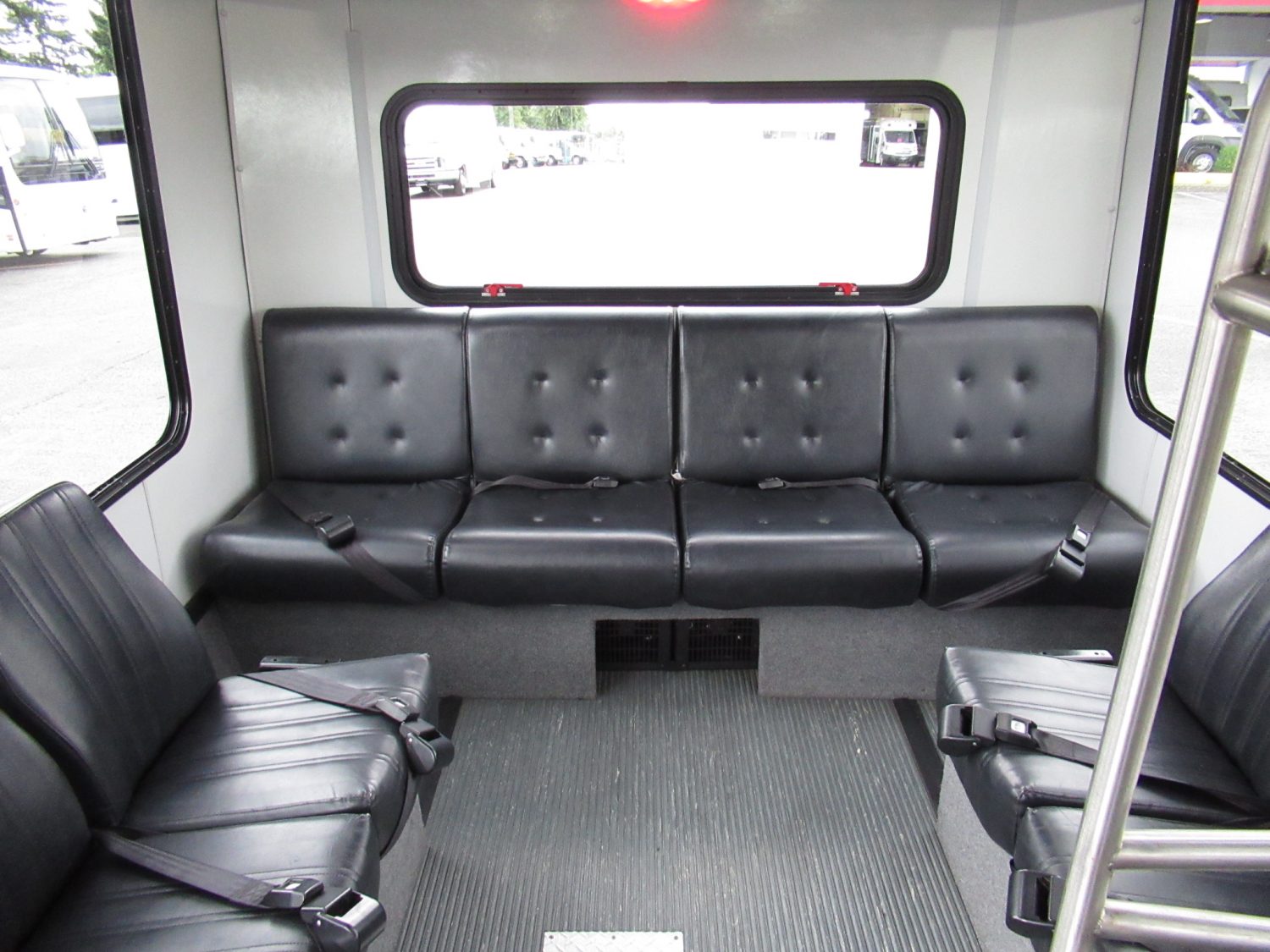 2015 Ford Eldorado Aerotech 14 Passenger Interior Luggage Shuttle Bus - S00675 - Image 9