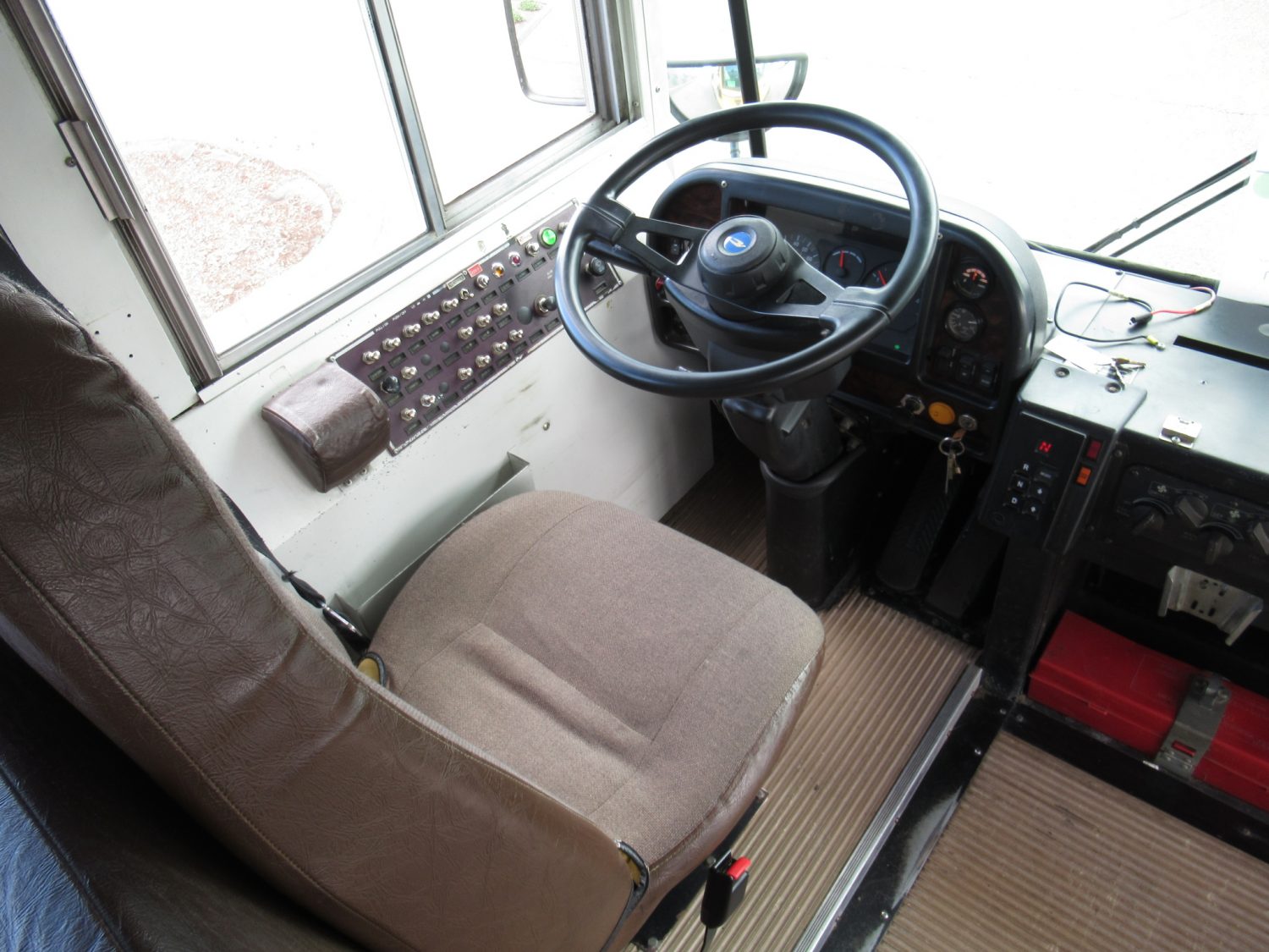 2000 Bluebird All American 78 Passenger School Bus - B91273 - Image 5