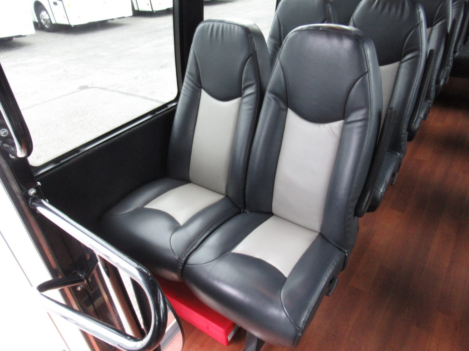 2012 Ford Federal 24 RL Passenger Shuttle Bus - S67528 - Image 9