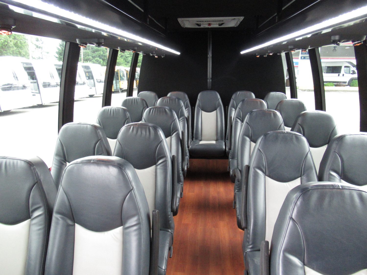 2012 Ford Federal 24 RL Passenger Shuttle Bus - S67528 - Image 6