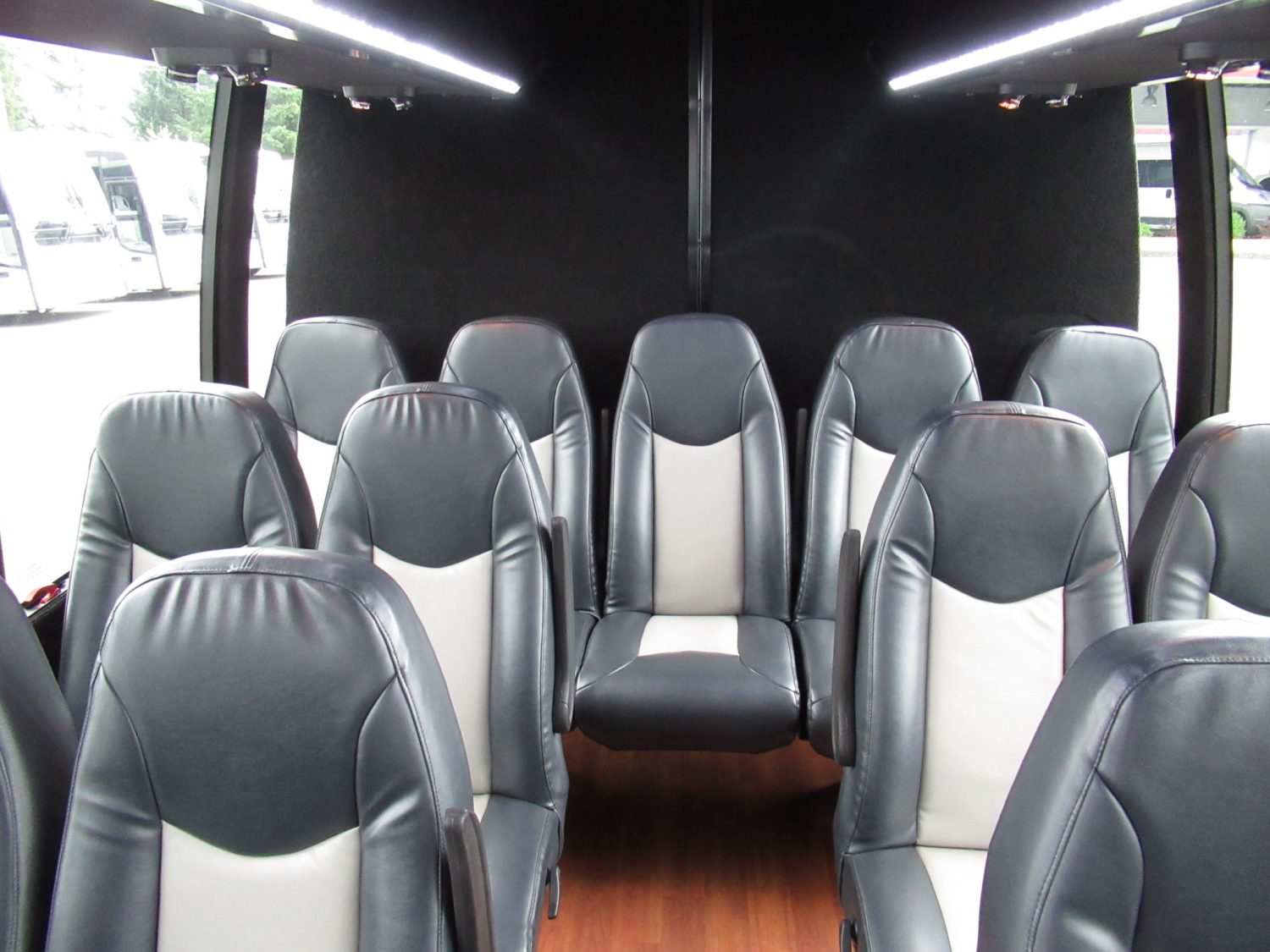 2012 Ford Federal 24 RL Passenger Shuttle Bus - S67528 - Image 7
