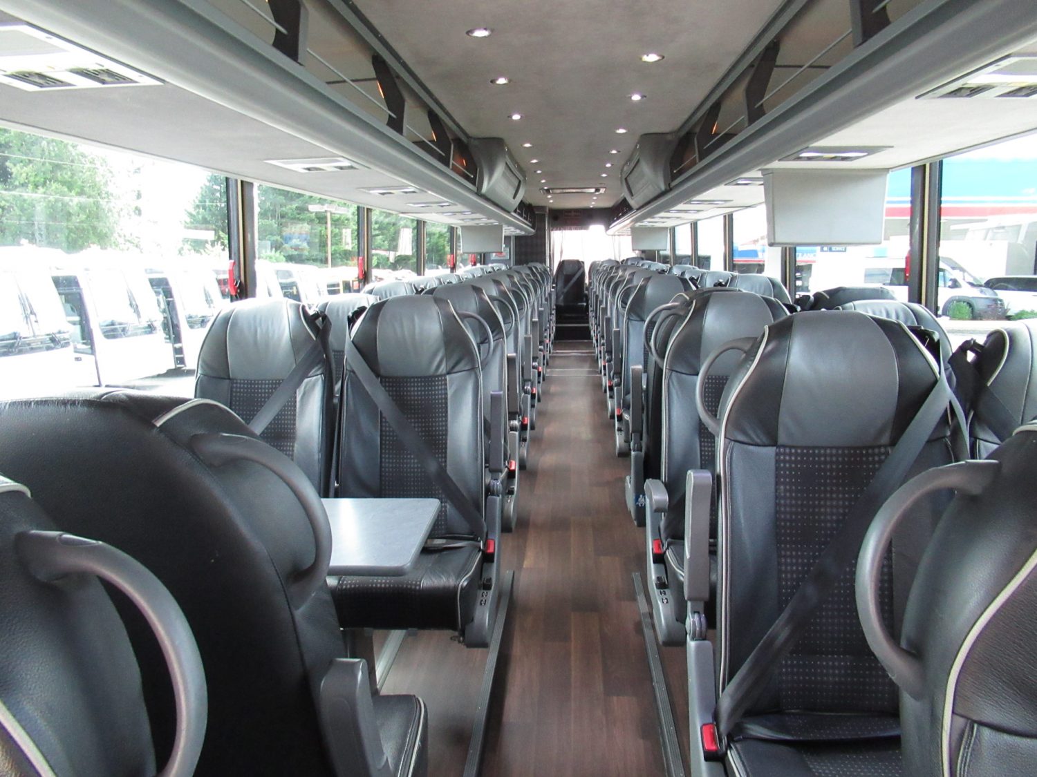 2013 Vanhool C2045 51 Passenger Motorcoach - C48004 - Image 6