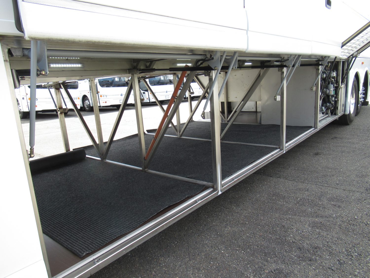 2013 Vanhool C2045 51 Passenger Motorcoach - C48004 - Image 13