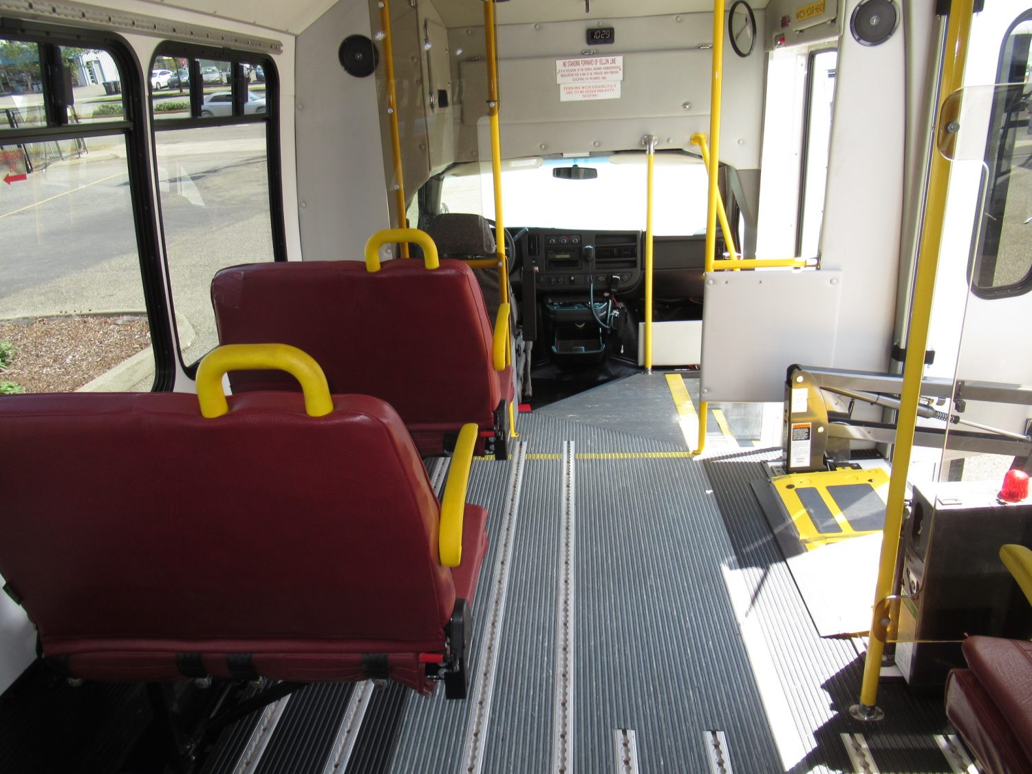 2013 Chevrolet Goshen 13 Passenger ADA Shuttle Bus - S79399 - Image 8