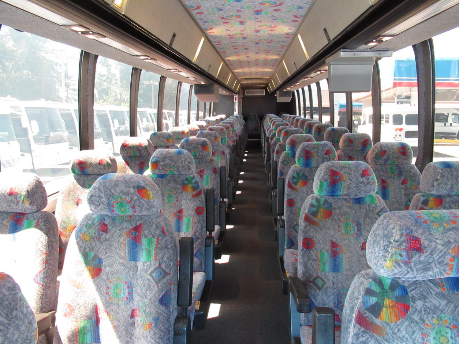 1999 Prevost Le Mirage XL 55 Passenger Coach Bus - C26840 - Image 6