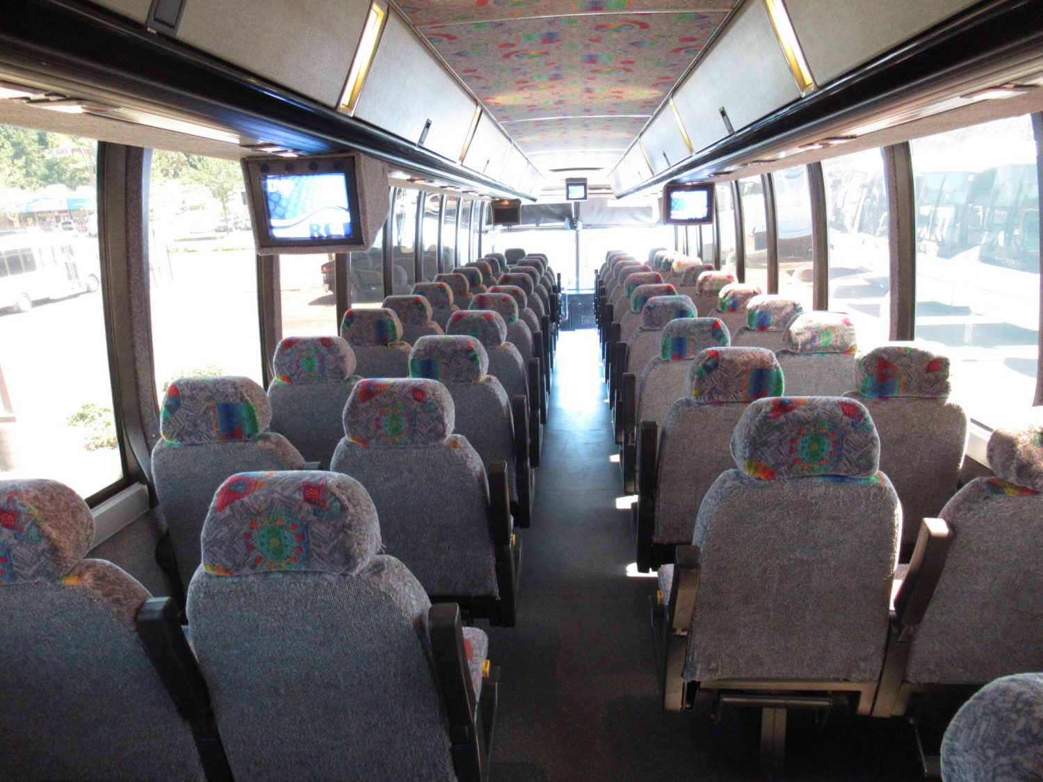 1999 Prevost Le Mirage XL 55 Passenger Coach Bus - C26840 - Image 8