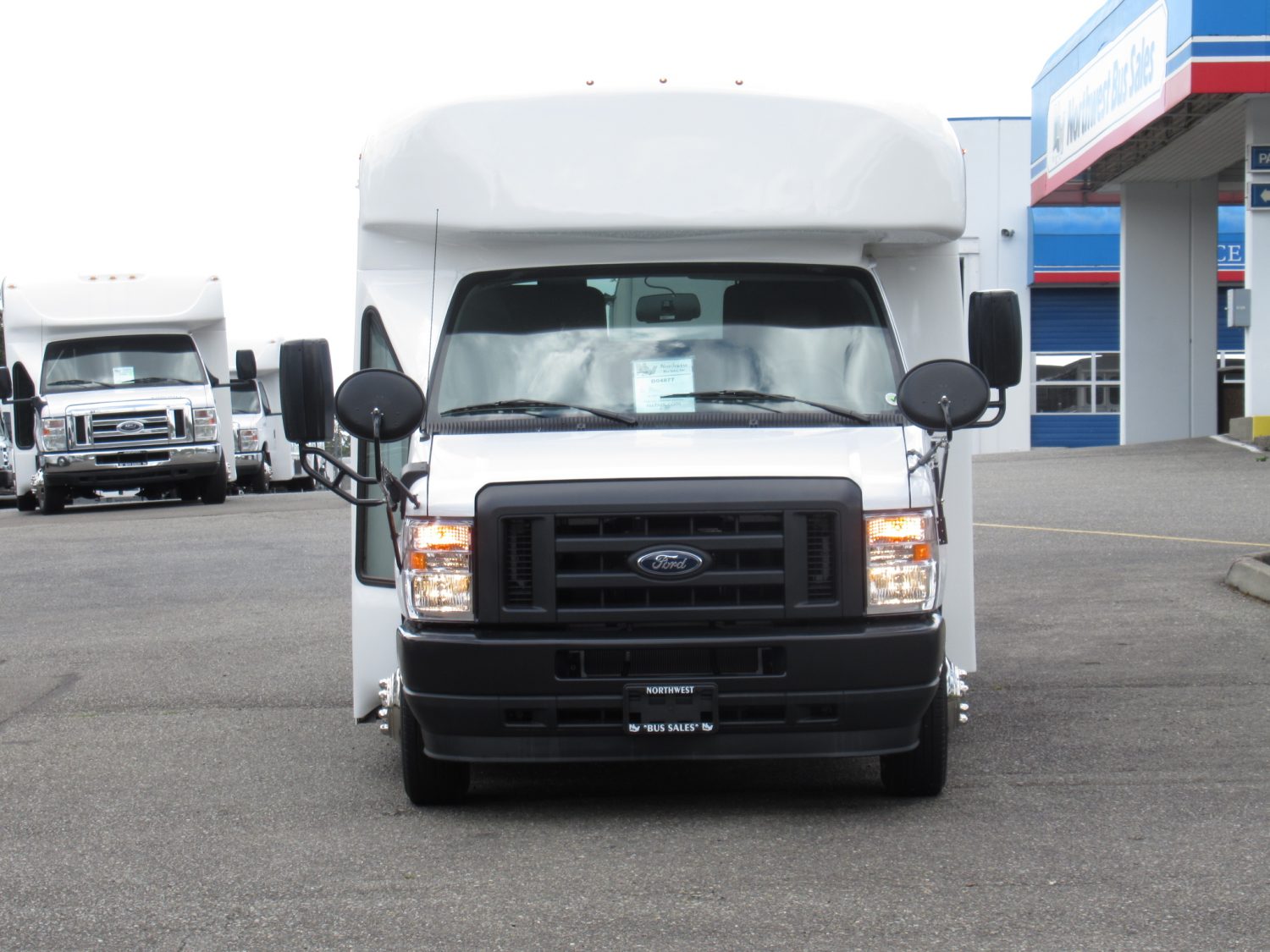 2021 Ford Starcraft Prodigy MFSAB 14 Passenger - B04877 - Image 12