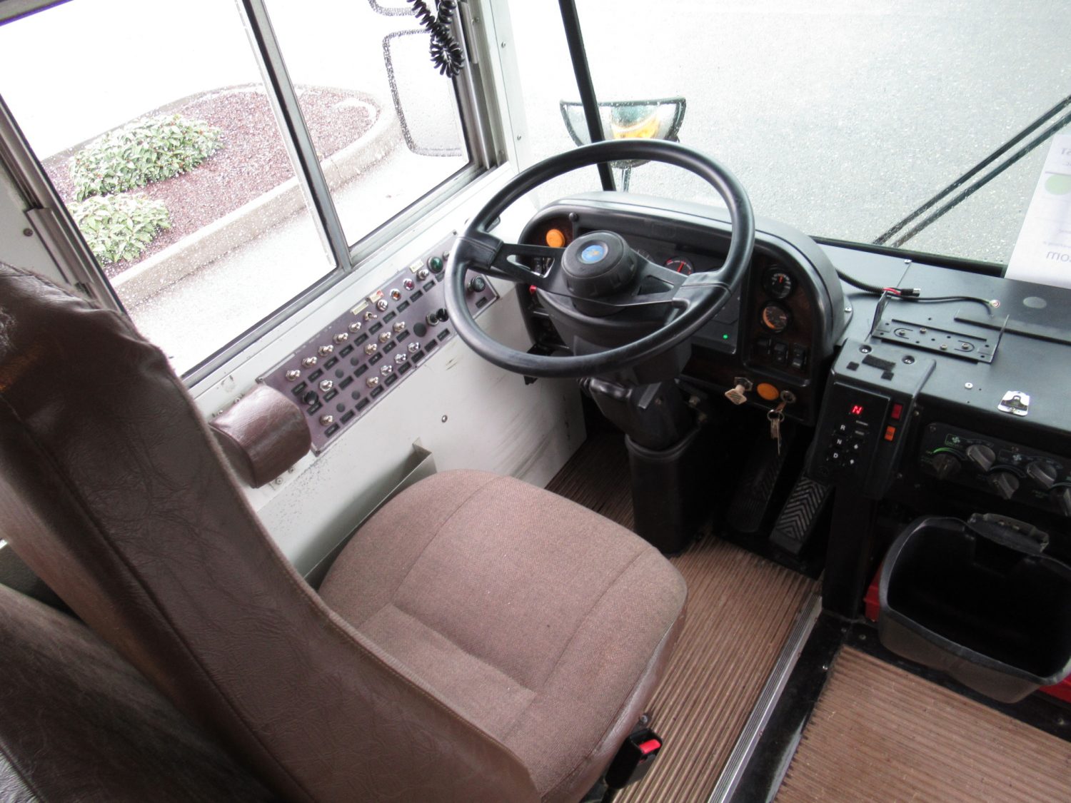 2000 Bluebird All American 84 Passenger School Bus - B87939 - Image 5