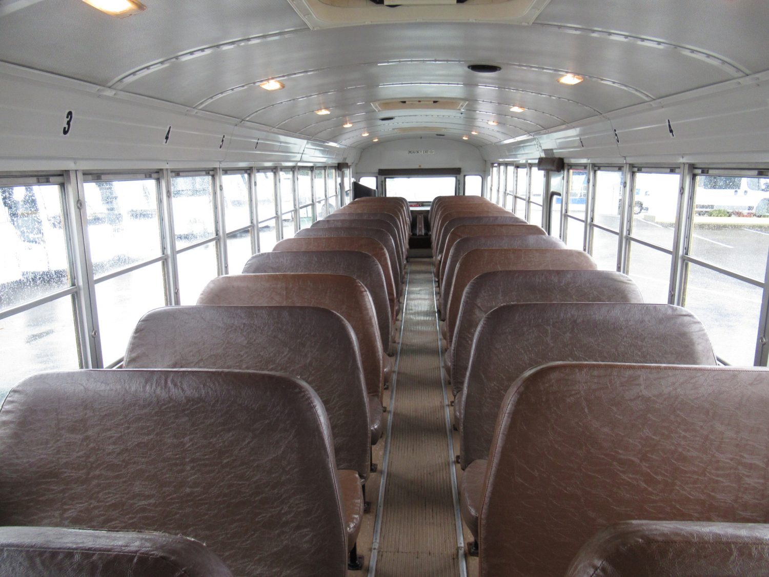 2000 Bluebird All American 84 Passenger School Bus - B87939 - Image 6
