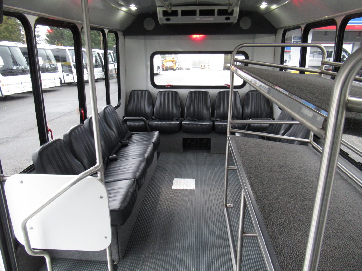 2015 Ford Eldorado Aerotech 14 Passenger Interior Luggage Shuttle Bus - S00658 - Image 6