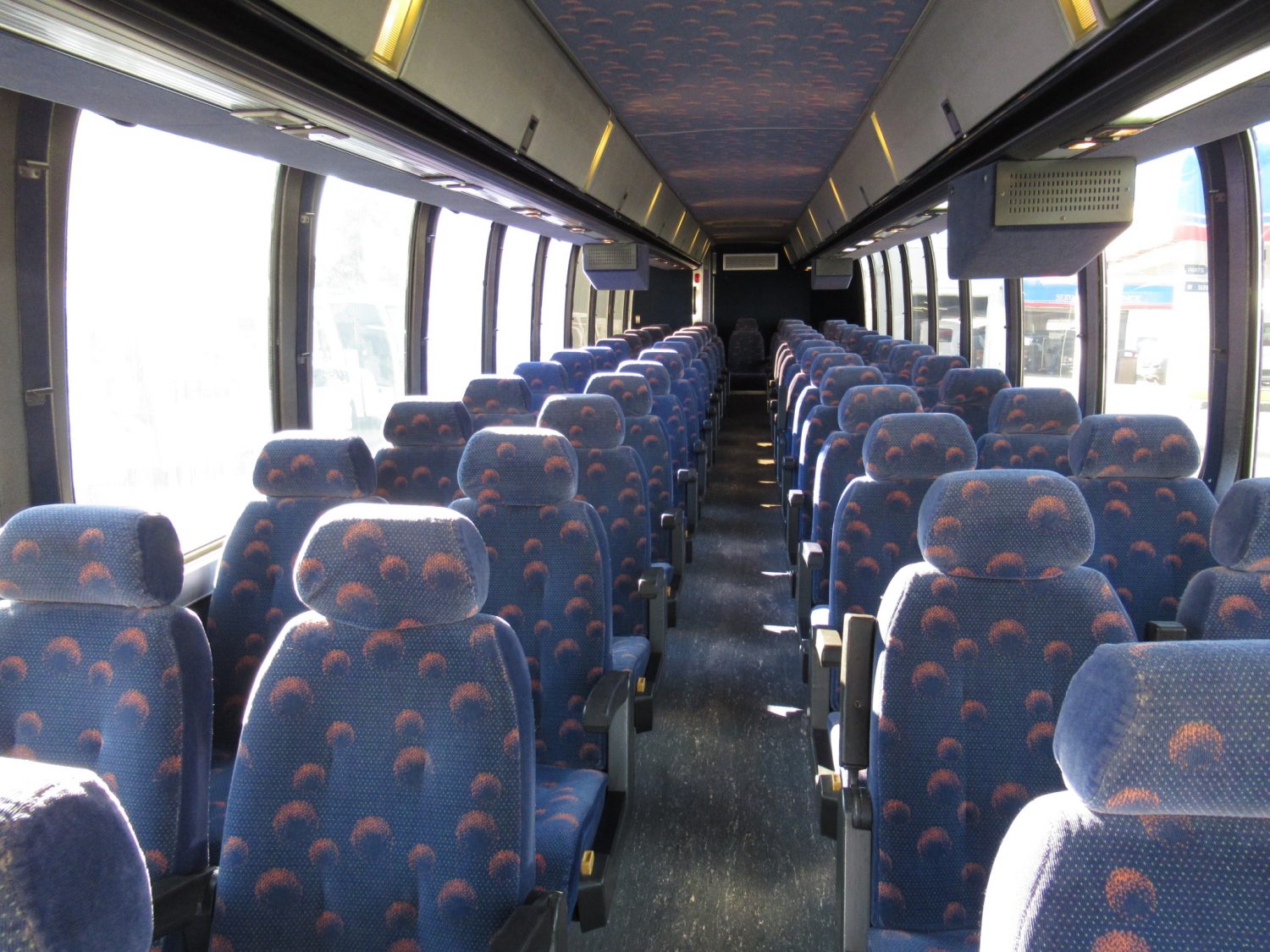 1999 Prevost Le Mirage XL 55 Passenger Coach Bus - C26901 - Image 7