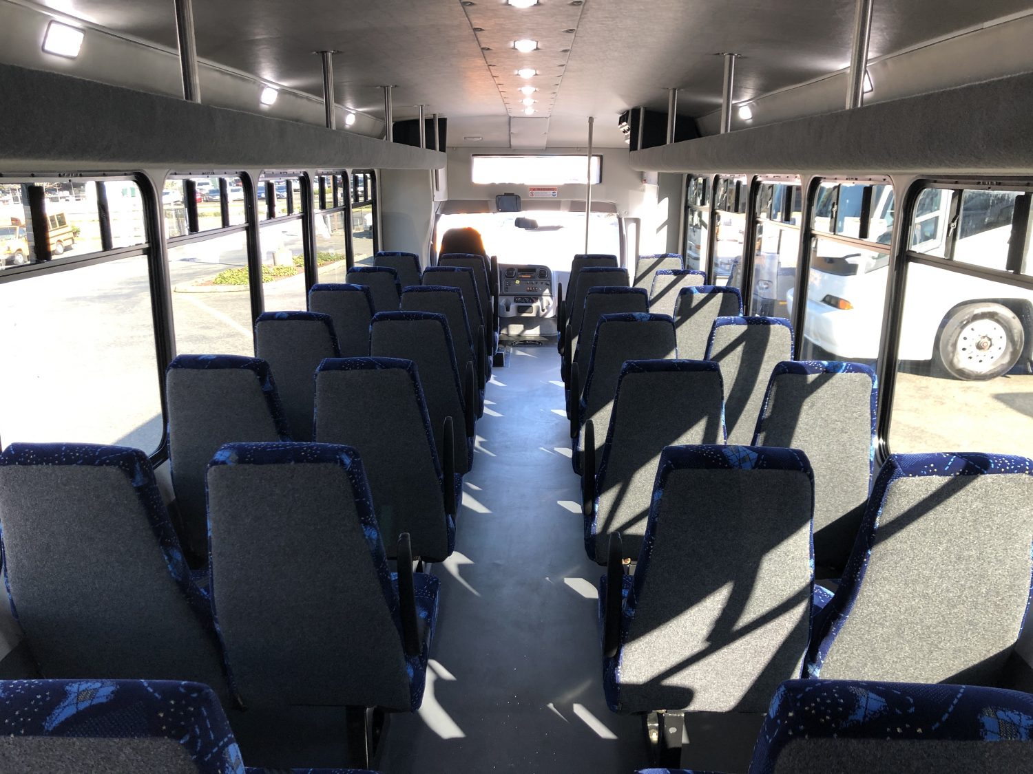 2020 Freightliner Starcraft Allstar XL 36 Passenger + Rear Luggage Shuttle Bus - SE7803 - Image 8