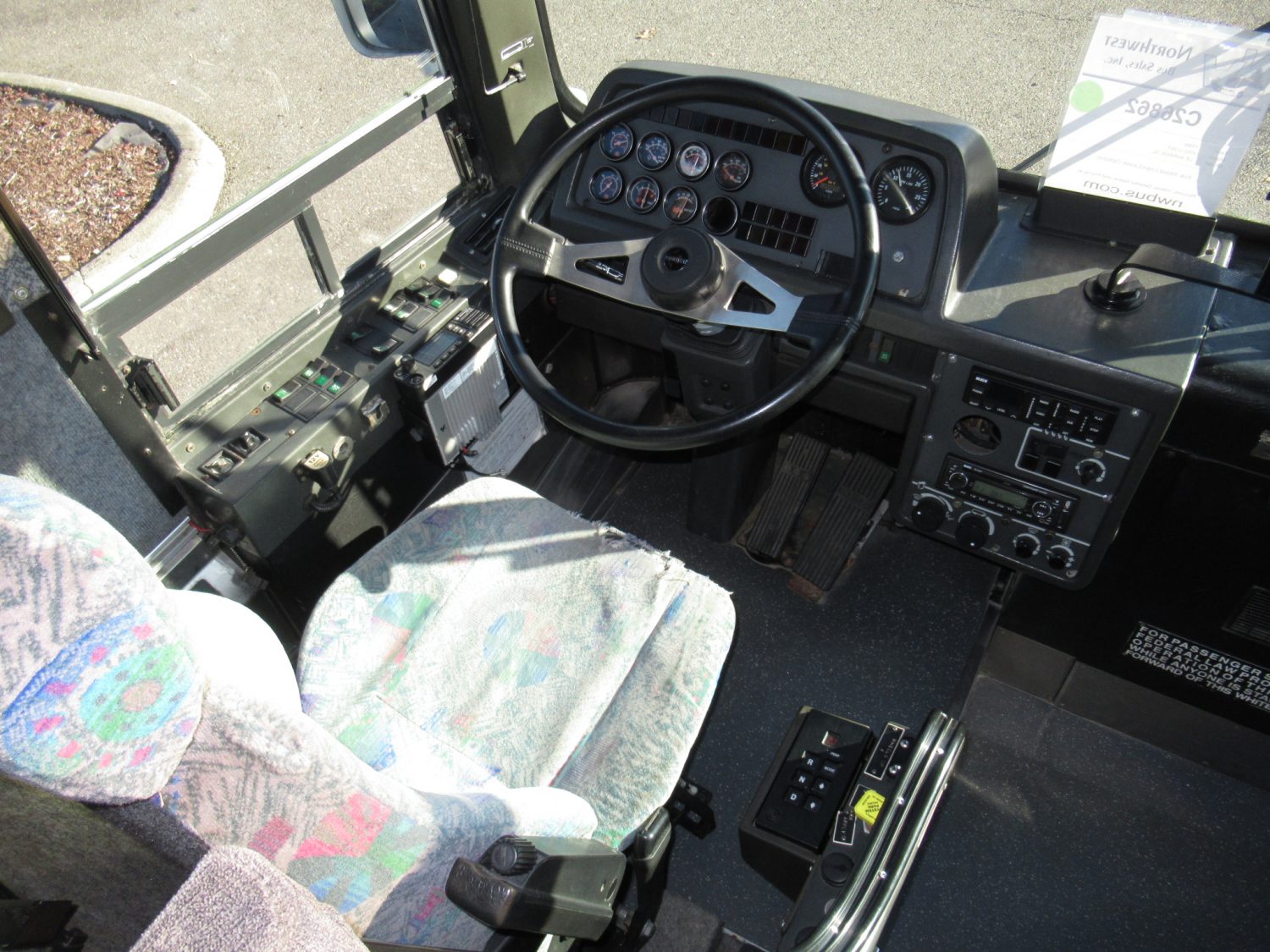 1999 Prevost Le Mirage XL 55 Passenger Coach Bus - C26862 - Image 5