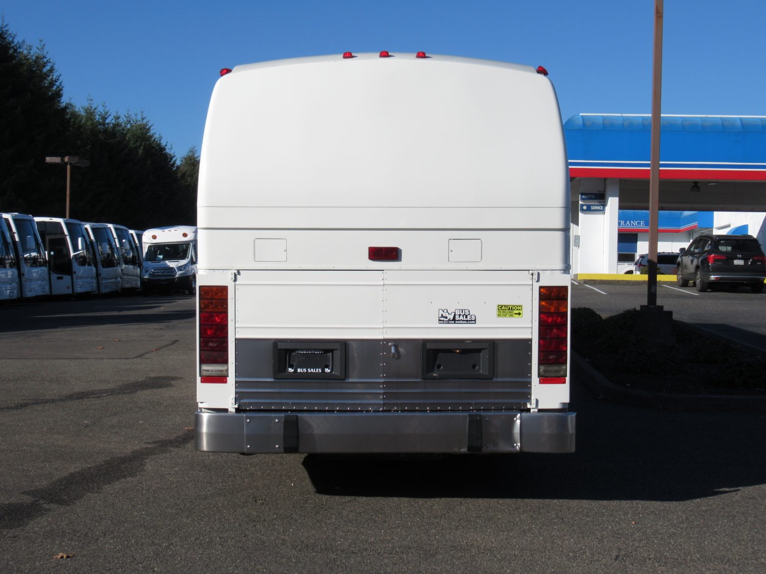 1999 Prevost Le Mirage XL 55 Passenger Coach Bus - C26862 - Image 11