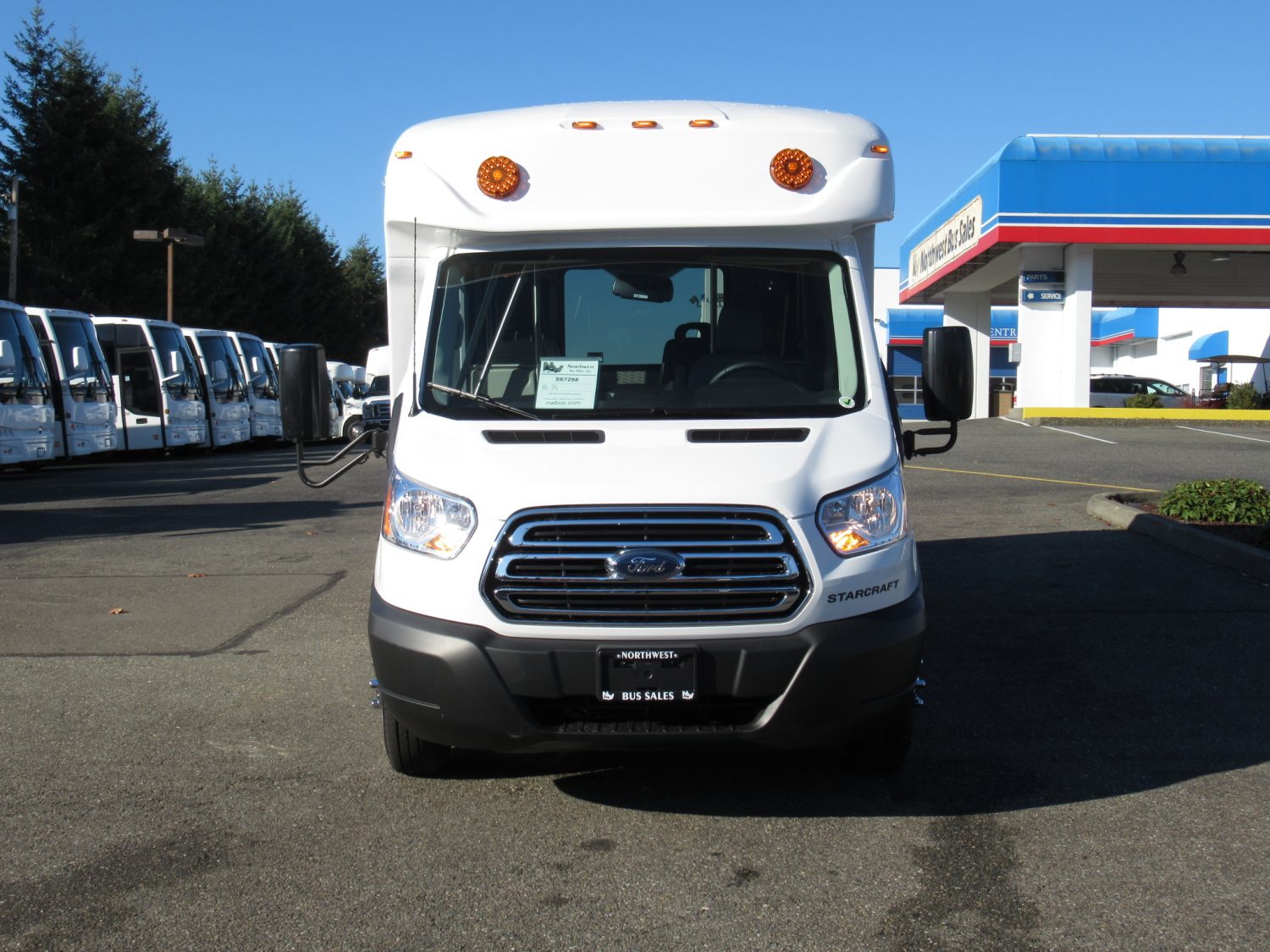 2019 Ford Starcraft Starlite 8 Passenger + 2 Wheelchairs Shuttle Bus - S67298 - Image 12