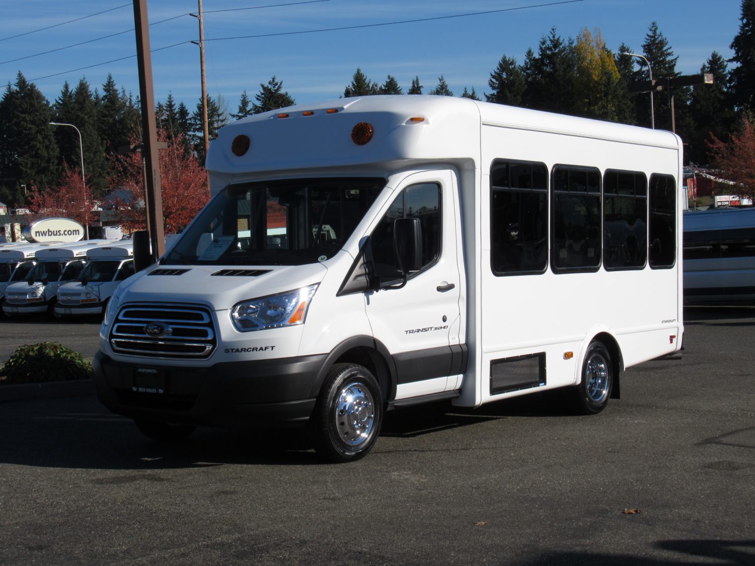 2019 Ford Starcraft Starlite 8 Passenger + 2 Wheelchairs Shuttle Bus - S67298 - Image 2