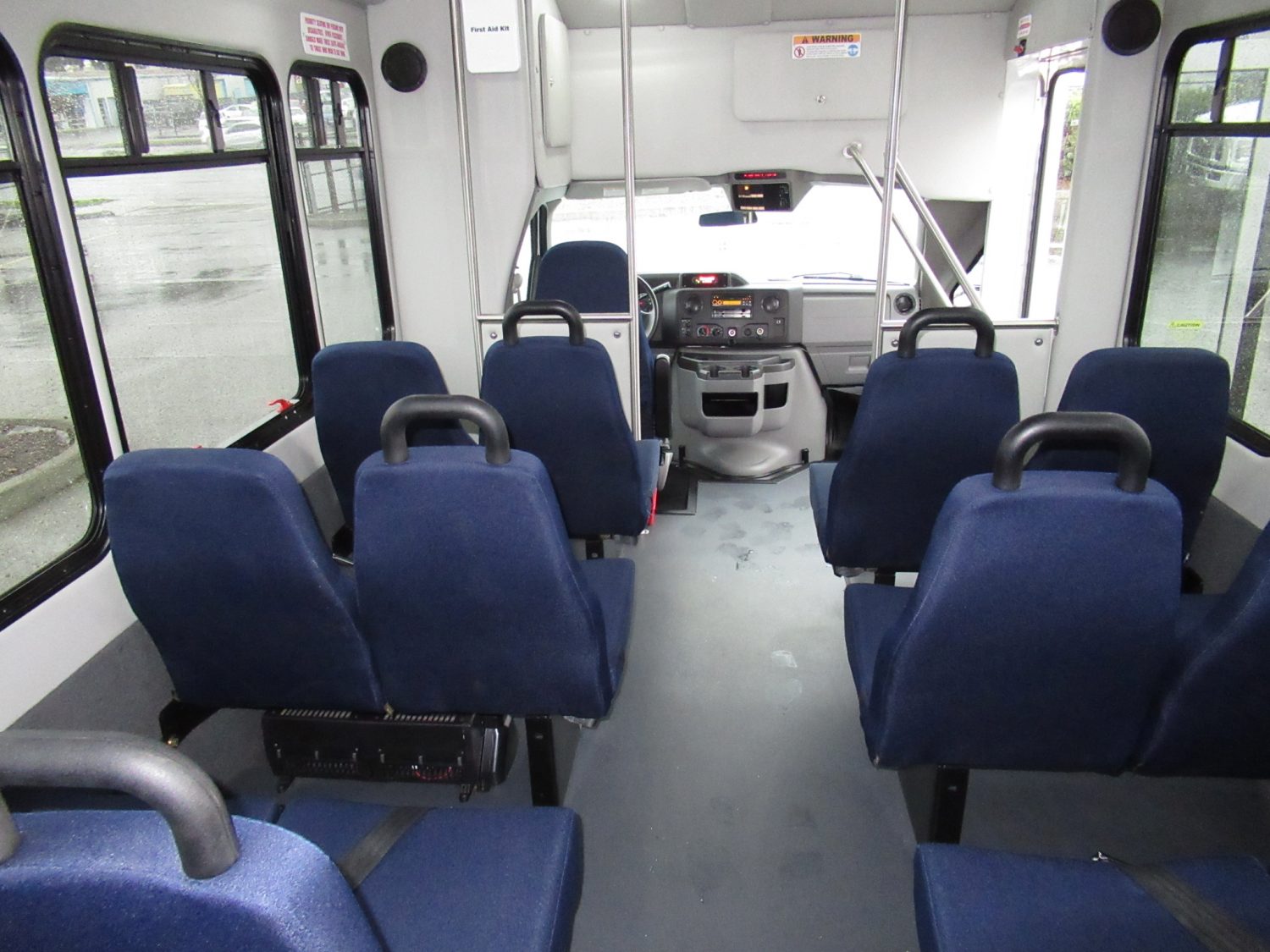 2017 Ford Starcraft Allstar 12 Passenger + 2 Wheelchairs Shuttle Bus - S29341 - Image 10