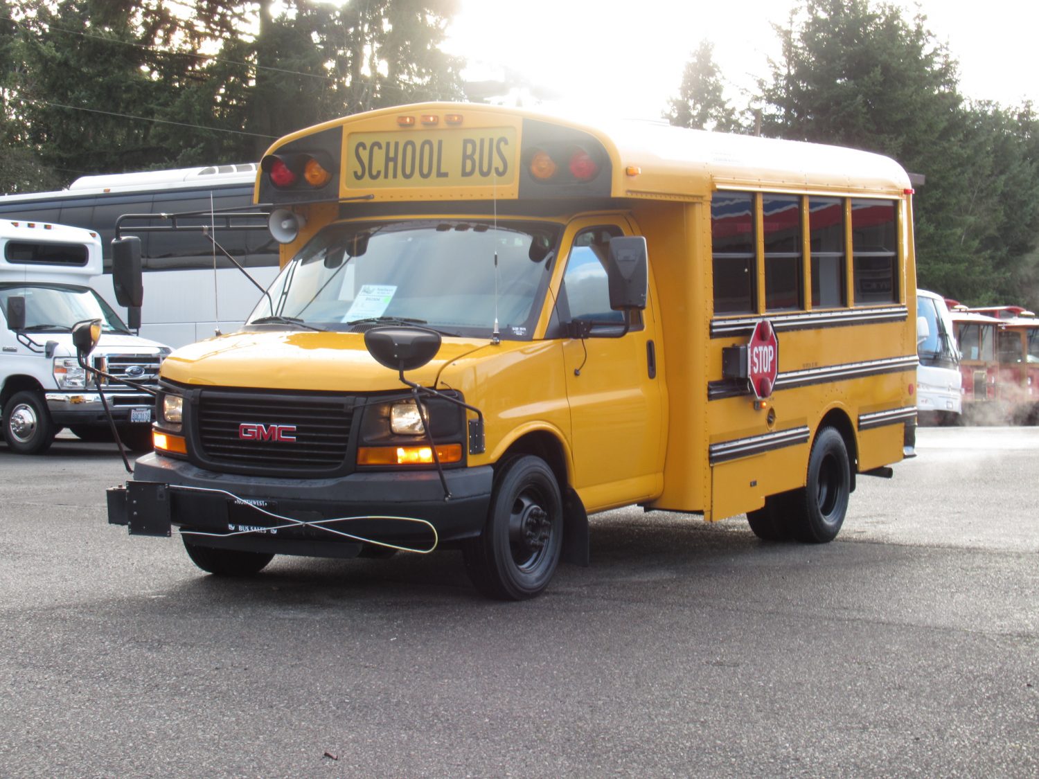 2009 GMC Thomas 23 Pax Type-A School Bus - B62504 - Image 2