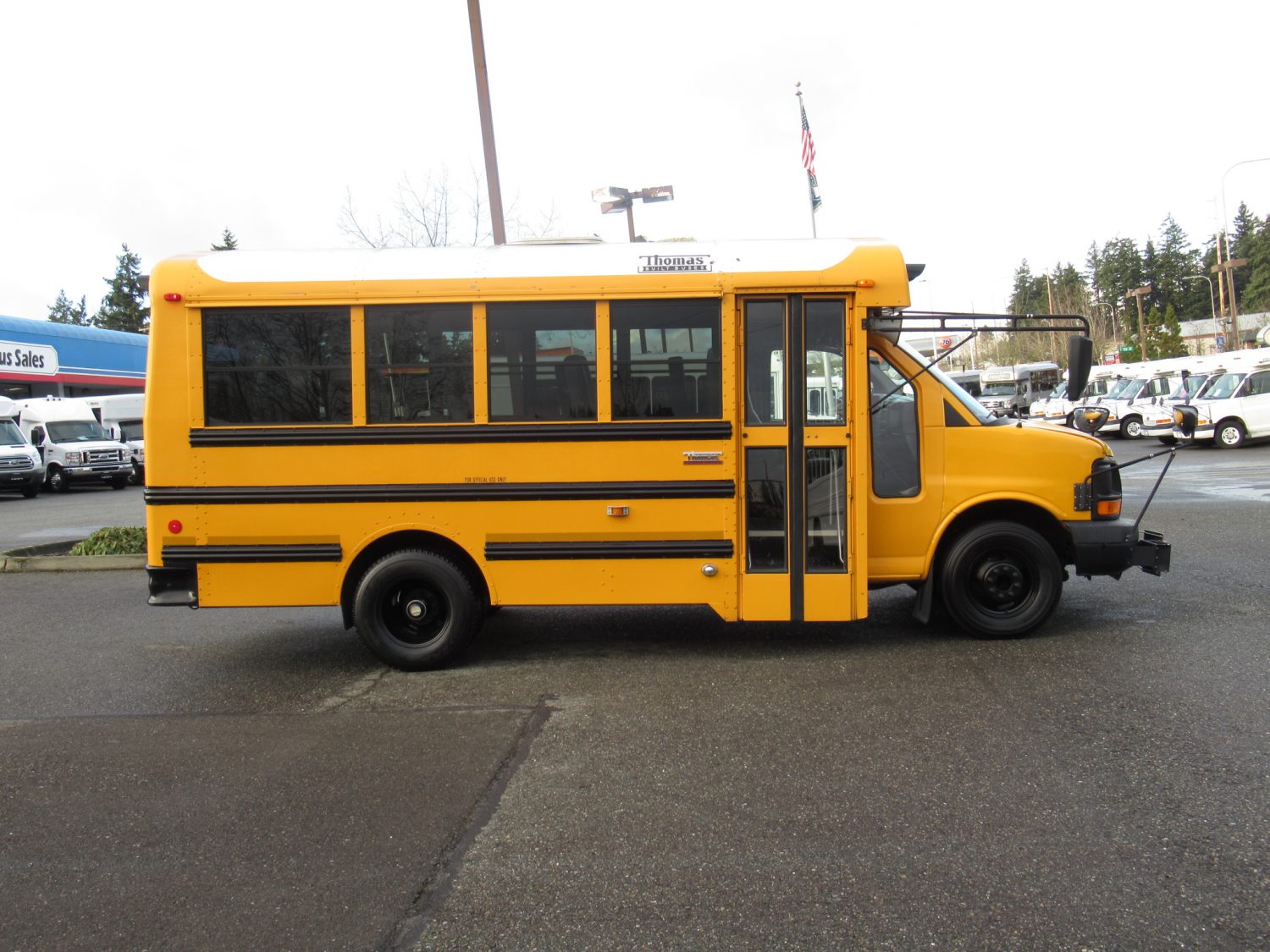 2009 GMC Thomas 23 Pax Type-A School Bus - B62504 - Image 10
