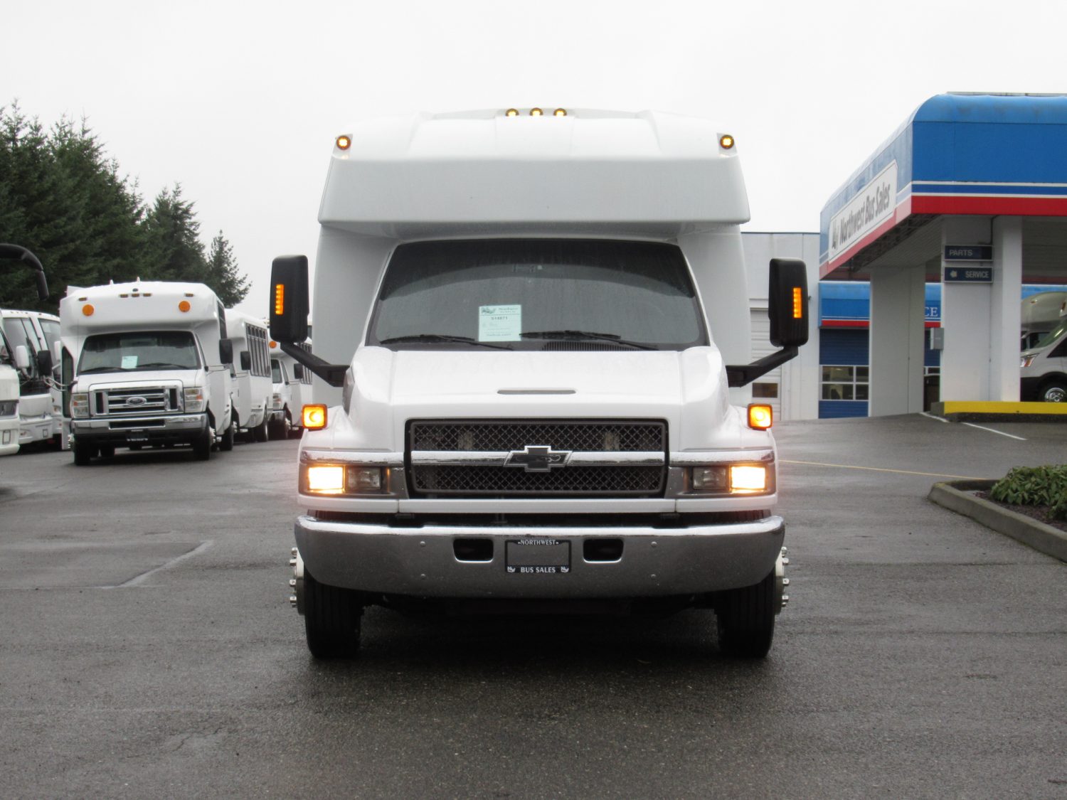 2008 Chevrolet TurtleTop 28 Passenger + Rear Luggage - S14871 - Image 12