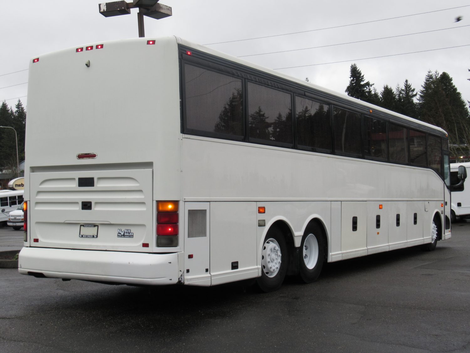 2000 VanHool C2045 49 Passenger Coach Bus - C45056 - Image 3